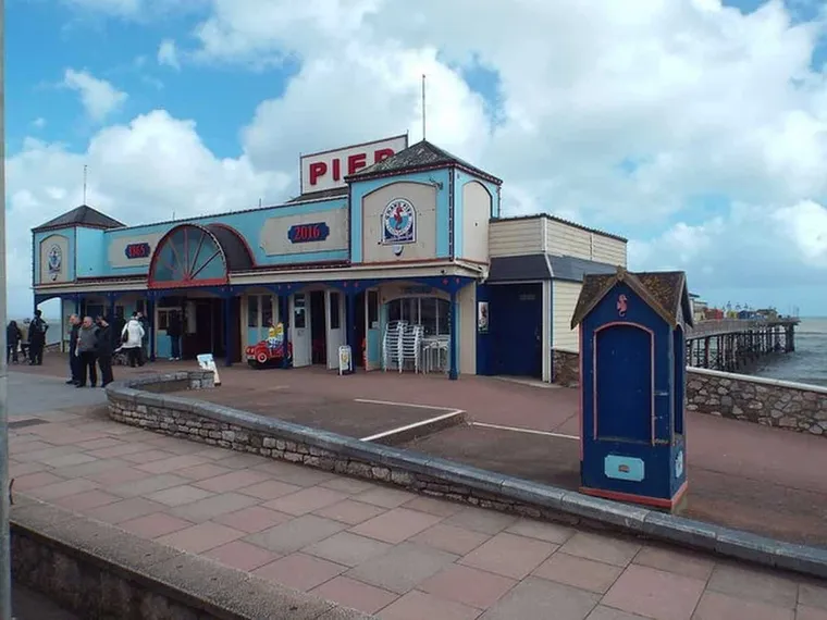 Teignmouth Grand Pier