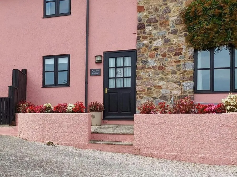 Pear Tree Cottage