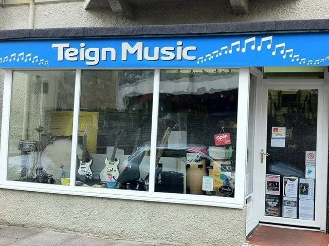 Teign Music: Teignmouth’s Independent Instrument Specialist