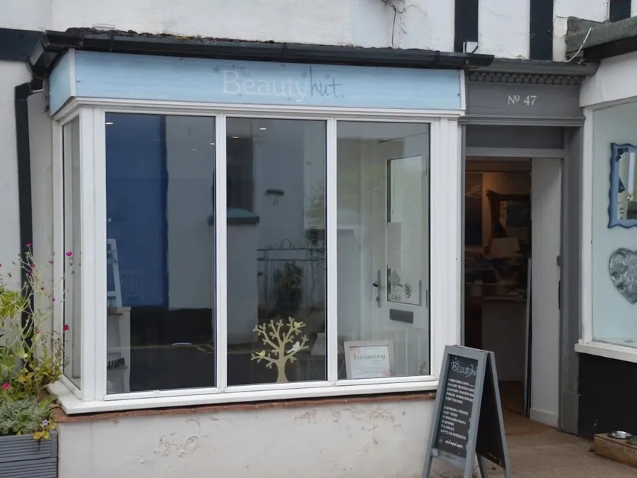 The Beauty Hut: Expert Beauty Services in Shaldon